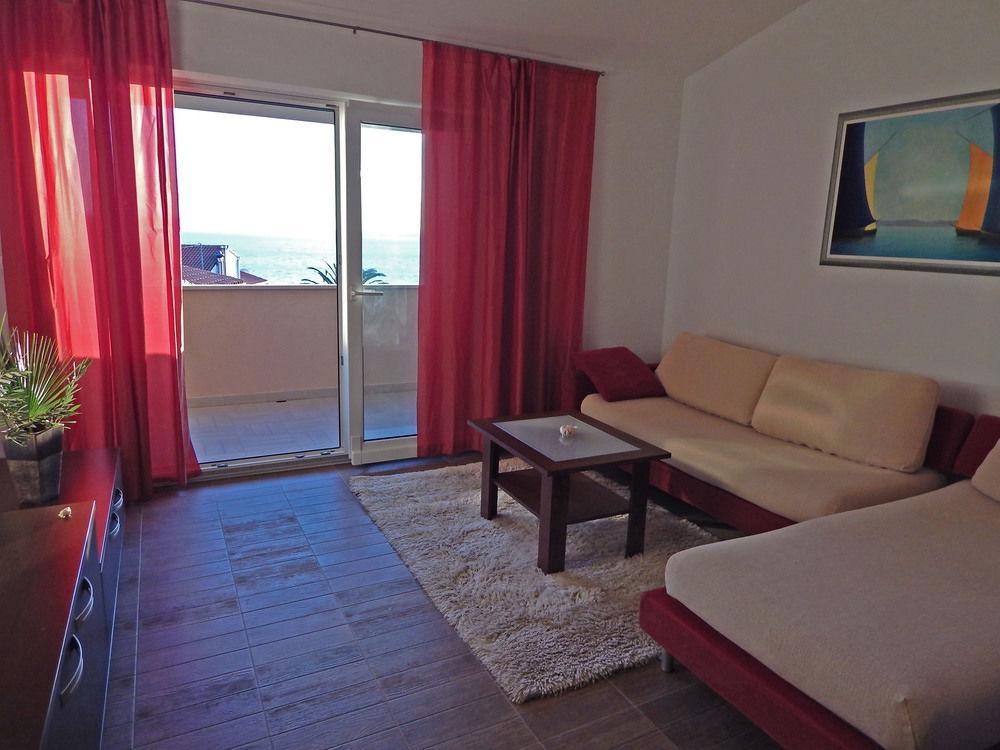 פודסטראנה Apartments Vukovic מראה חיצוני תמונה