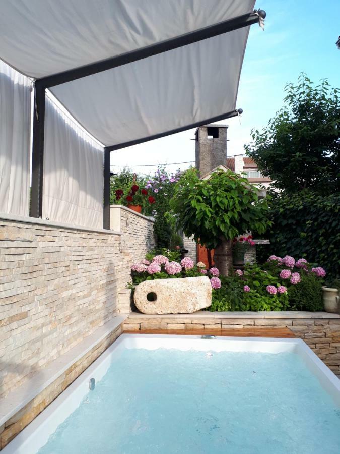 פודסטראנה Apartments Vukovic מראה חיצוני תמונה
